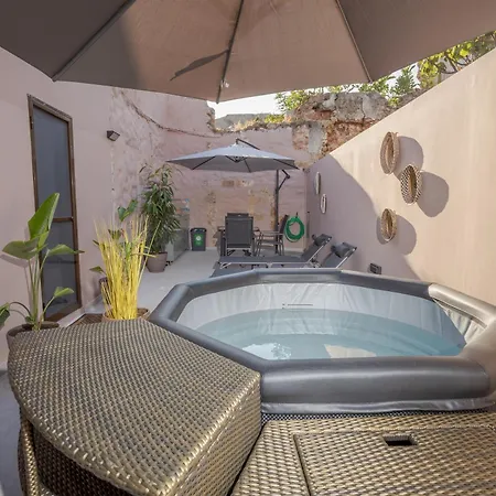 Comfinest Tatil Evi *